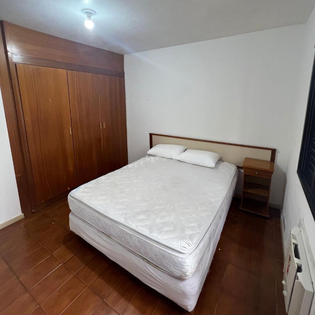 瓜鲁雅Pitangueiras Com Cadeira E Guarda-Sol Exclusivo, Limpeza Diaria, Piscina Climatizada E Wi-Fi公寓 外观 照片